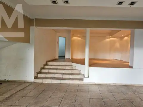 Local en Alquiler en La Plata, $ 1.300.000