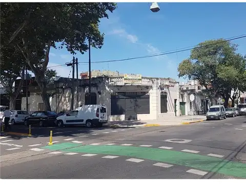 Terreno en Venta en Flores, USD 195.000