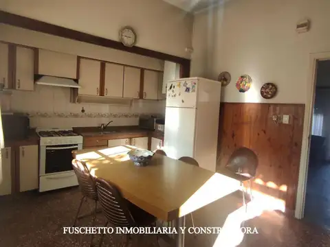 Venta de casa con parque y terraza libre en Ciudad Madero