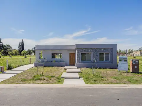 Barrio Santa Sofia 100