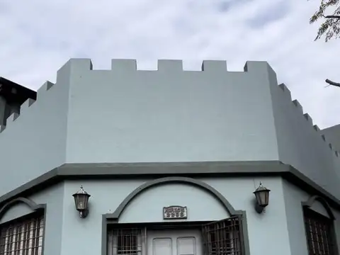 Casa en  2 plantas multifamiliar