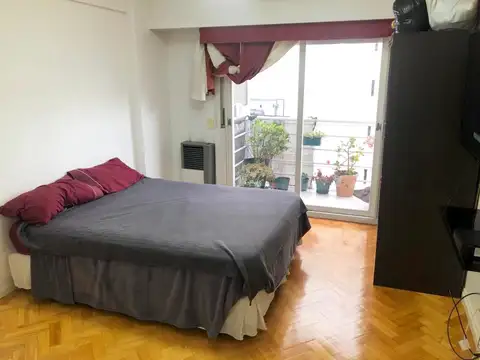 Gral M Soler 4000, Piso 6