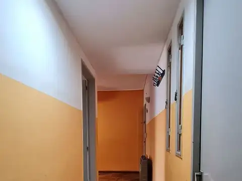 Depto Tipo Casa en Alquiler con 1 cocheras