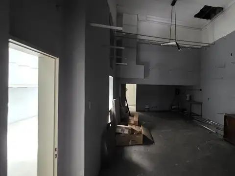 Local en Alquiler 60 años