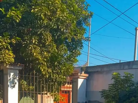 Casa en Venta con 1 cochera