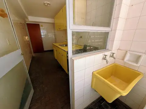 Departamento 4 ambientes con 2 baños