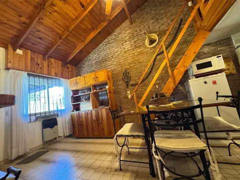 Depto Tipo Casa en Venta de 2 ambientes