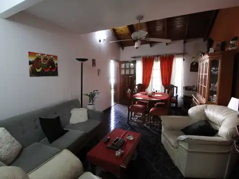 Casa en Venta de 5 dormitorios