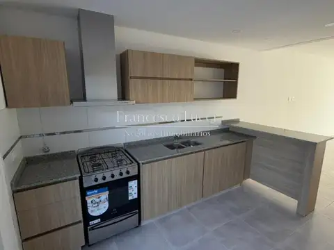 Depto Tipo Casa en Venta de 2 dormitorios