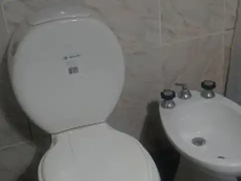 VENTA- CASA 10 AMBIENTES, GREGORIO DE LAFERRERE