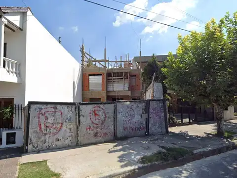 Alvarado 699 , Piso 1