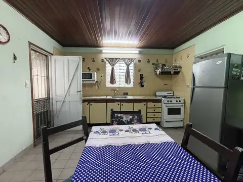 VENTA CASA LOTE 410MTS BERAZATEGUI