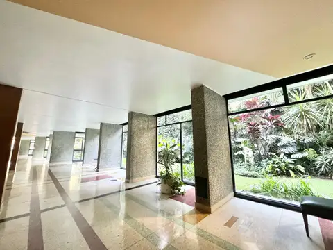 General Güemes 4400, Piso 8