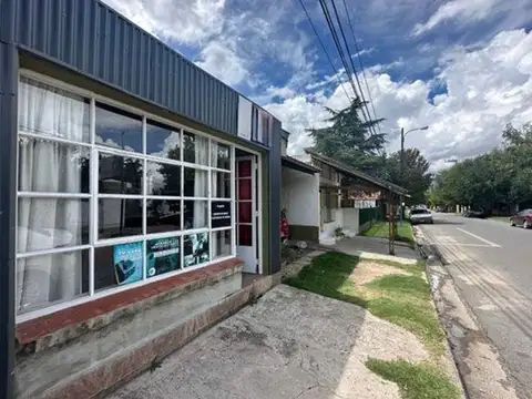 VENTA CASA CURA BROCHERO 2 DORM CON 2 LOCALES