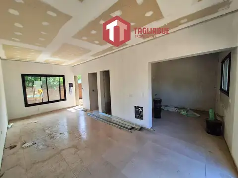 Casa en Venta en Merlo, USD 130.000