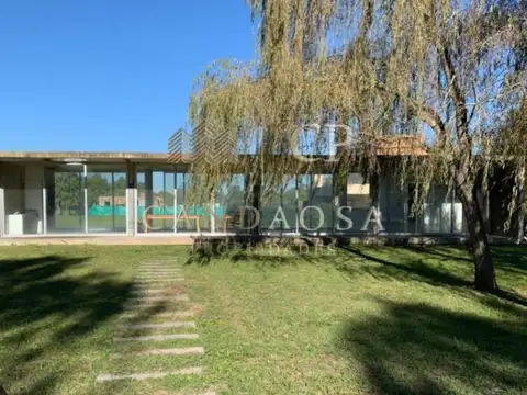 Terreno en Venta en Brujas, USD 32.000