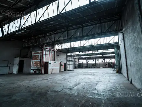 Galpon en Venta en Flores, USD 4.400.000