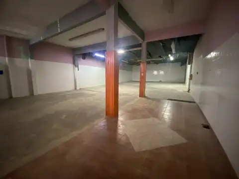 José A. Casacuberta 1600