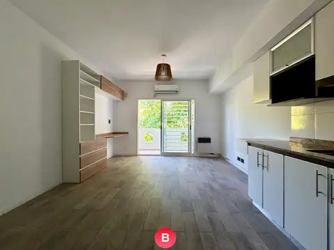 Depto Tipo Casa 2 ambientes con 2 baños