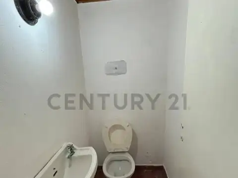 Neuquén 400, Piso 0