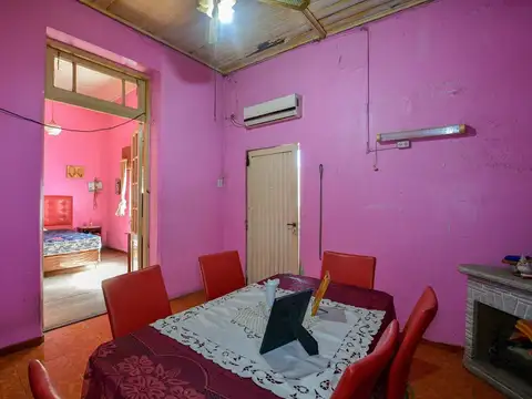 Casa 4 ambientes con 1 baño