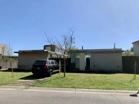 Imponente Casa En Venta En San Agustin