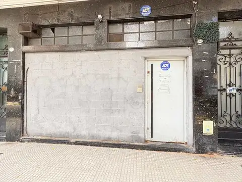 Galpon en Alquiler 76 años