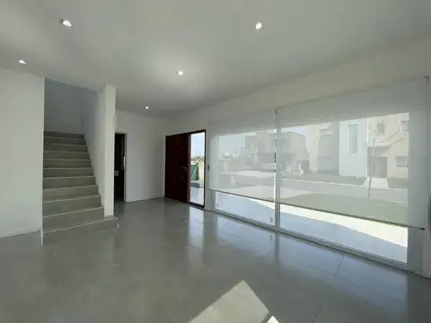 Casa en Venta en Vila Marina, USD 310.000