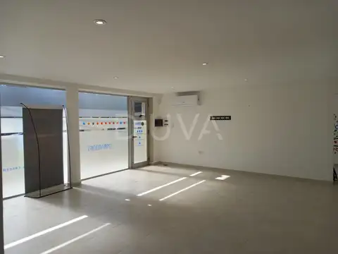 Local en venta en Villa Elisa