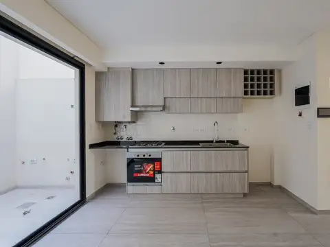 Depto Tipo Casa en Venta de 3 dormitorios