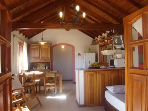 Casa 3 ambientes con 2 baños