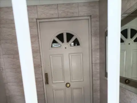 NAZARRE 5100, Piso 1