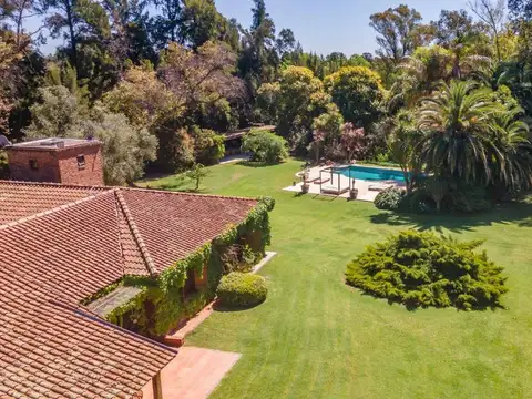 Casa 7 ambientes ALQUILER Pilar 7.000m2 de parque