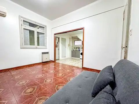 Depto Tipo Casa en Venta 46 años