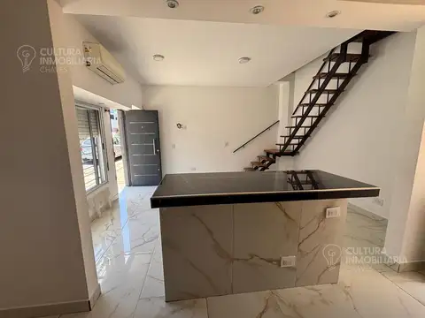 Depto Tipo Casa en Alquiler en Ramos Mejia Sur, $ 1.200.000