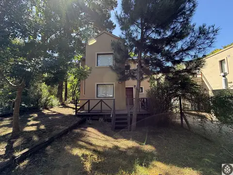 Casa en alquiler temporario en Mar Azul 4 personas