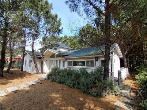 Casa en Venta en Barrio Cerrado Costa Esmeralda, USD 380.000