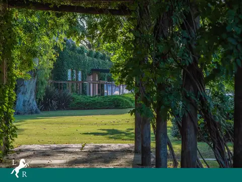 Terreno - La Rinconada - Golf - Tenis - Futbol