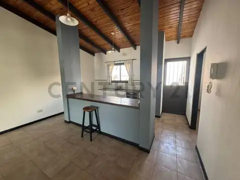 Departamento en Alquiler con 1 cocheras