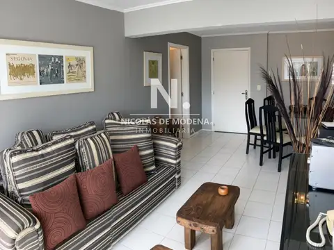 Frente a Playa Brava departamento de 1 dormitorio en venta