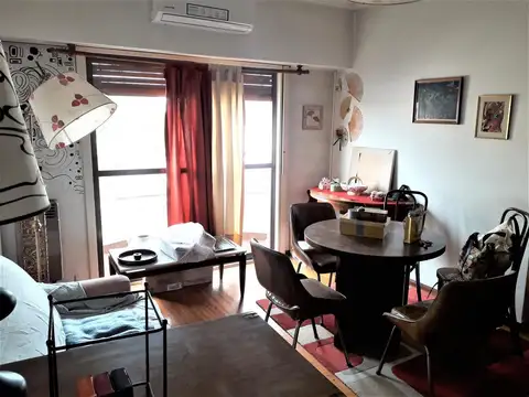 Juan de Garay al 2400