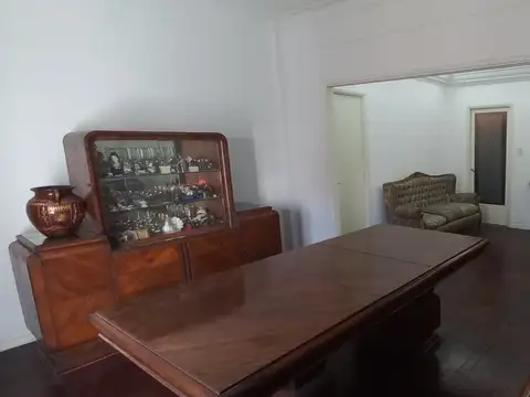 Depto Tipo Casa 5 ambientes con 1 baño