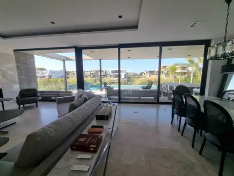 Casa en Alquiler 5 años