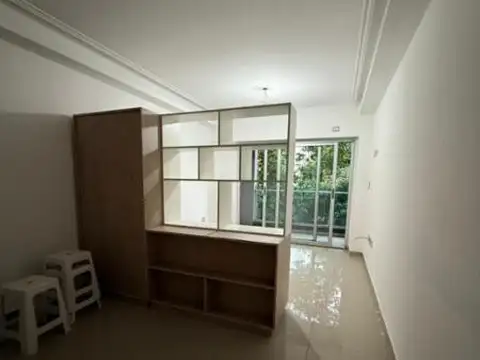 MONOAMBIENTE BUENA UBICACION