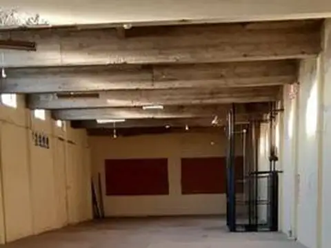 Local en venta zona El Monolito