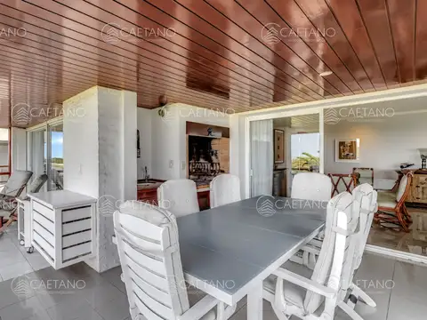 Departamento 5 ambientes con 5 baños