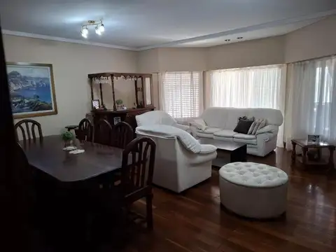 Casa en Venta en Ituzaingo, USD 260.000