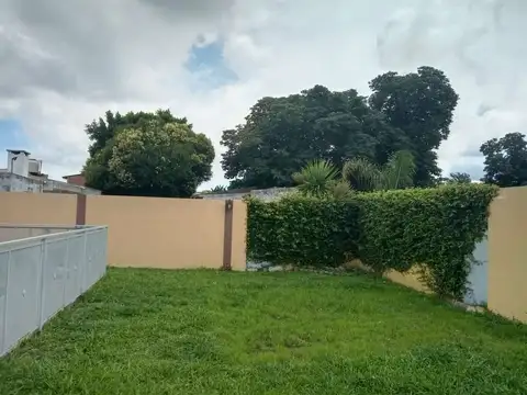 Casa Chalet  en Venta en Zárate, G.B.A. Zona Norte, Argentina