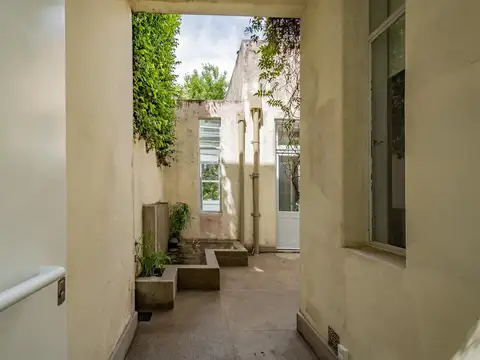 Depto Tipo Casa en Venta de 4 ambientes