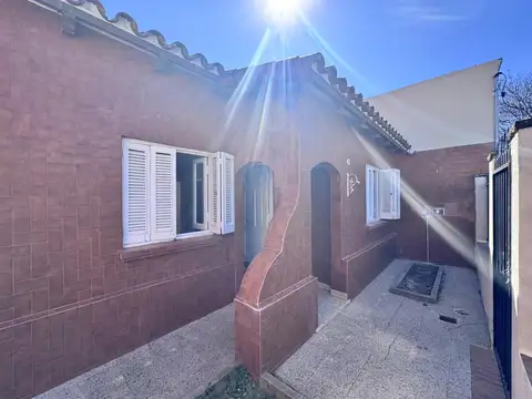 Casa en Venta al Este